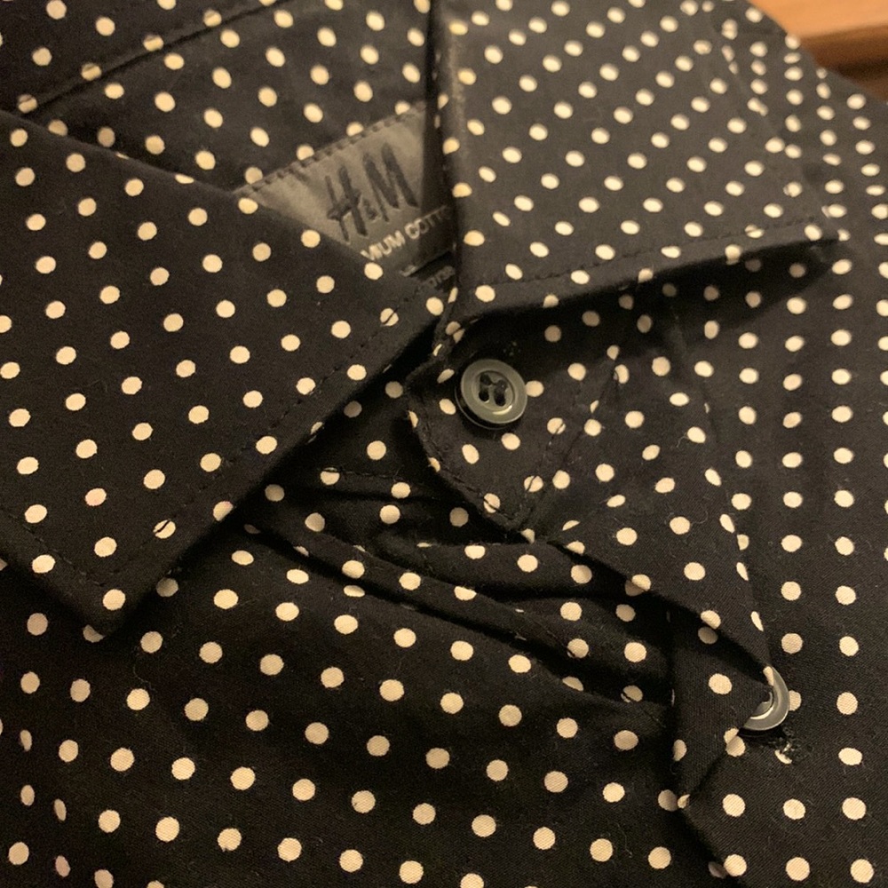 Slim fit polka dot black and white shirt